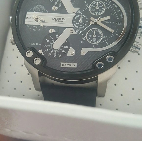 Diesel Watch - Picture 5 of 5